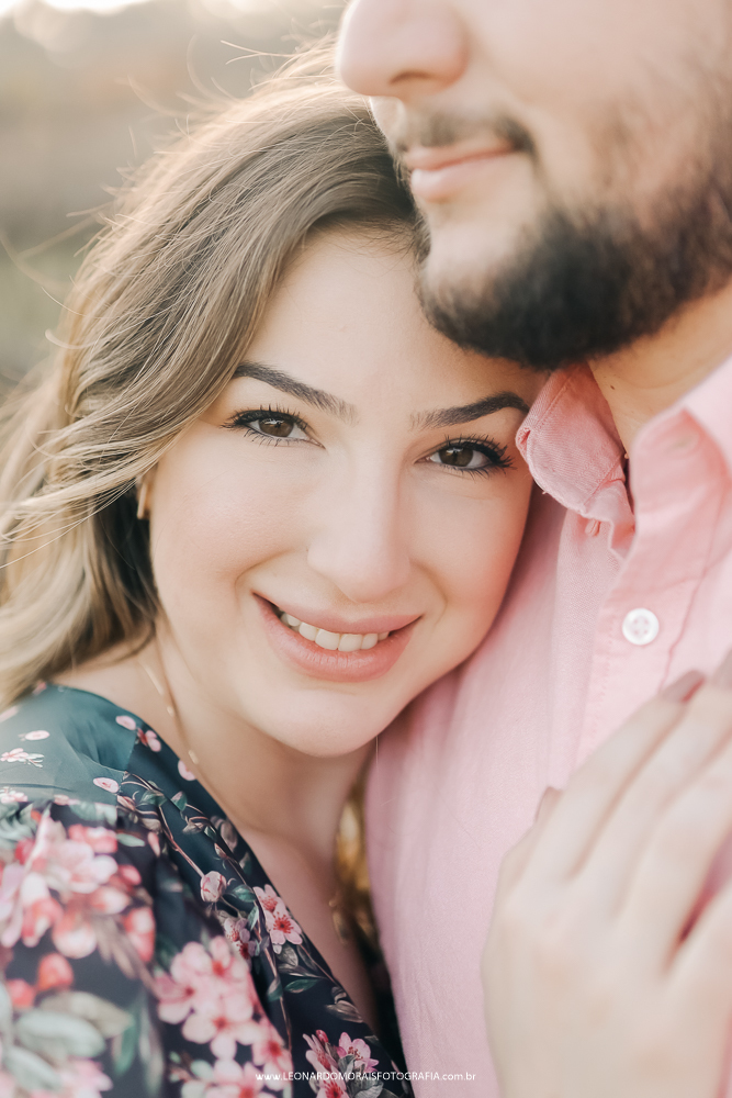 ensaio-pre-wedding-romantico-vinho-plantação