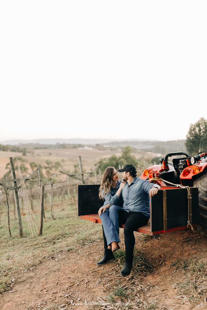 pre-wedding-trator-fazenda