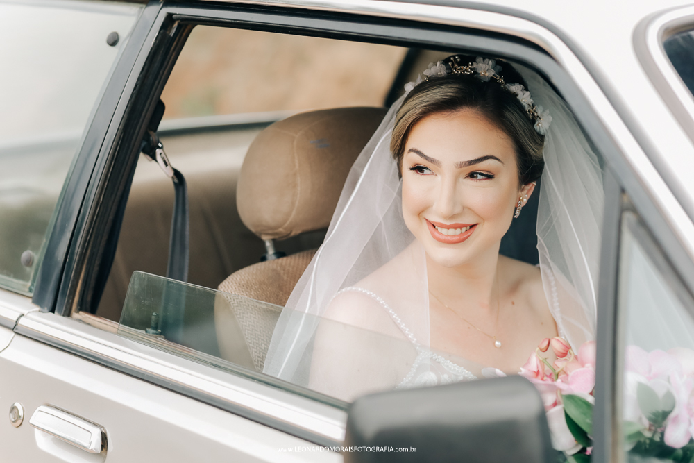 noiva-classica-carro