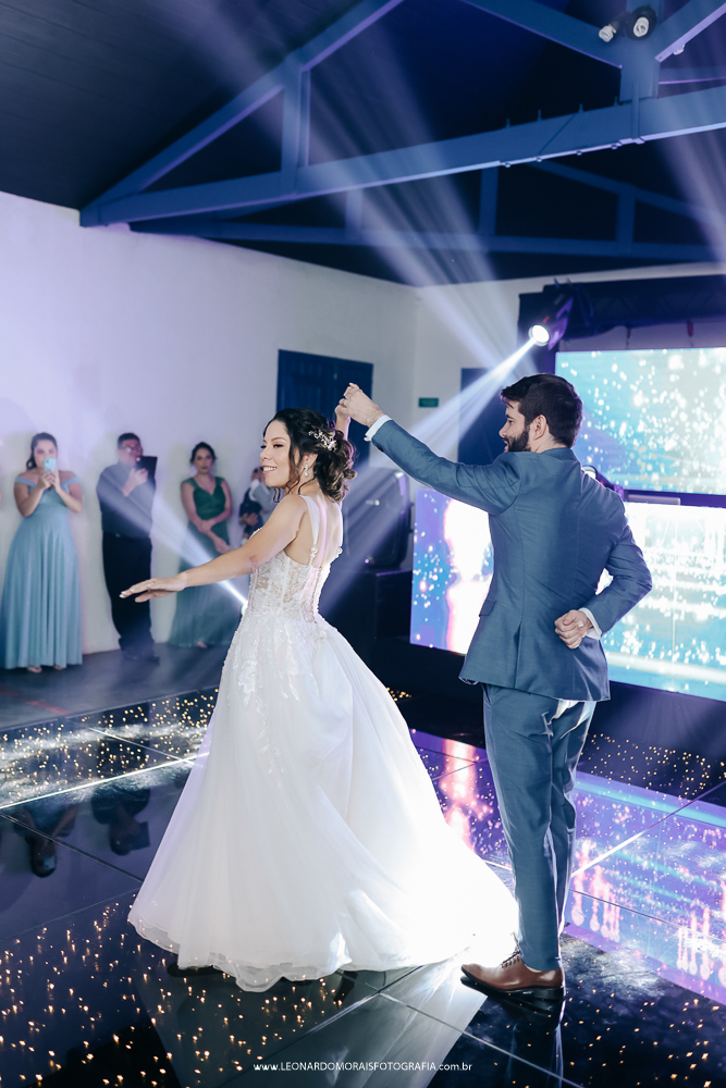 festa-casamento-baladadança-dos-noivos