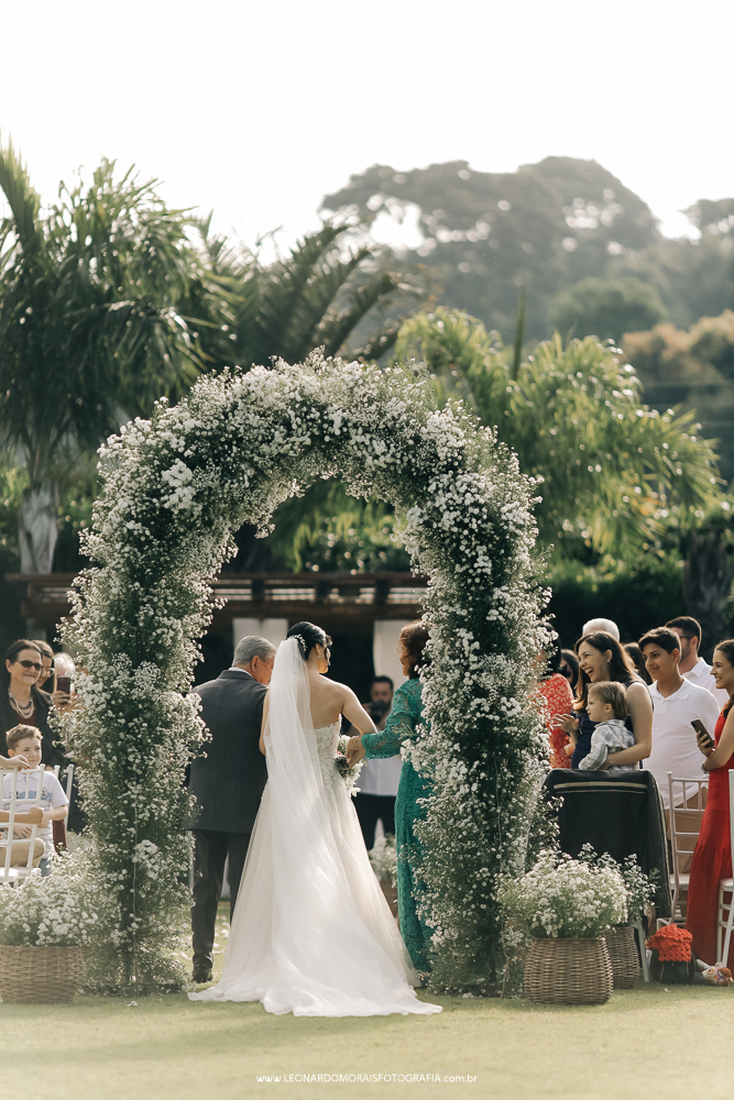entrada-noiva-casamento-classico-fazenda