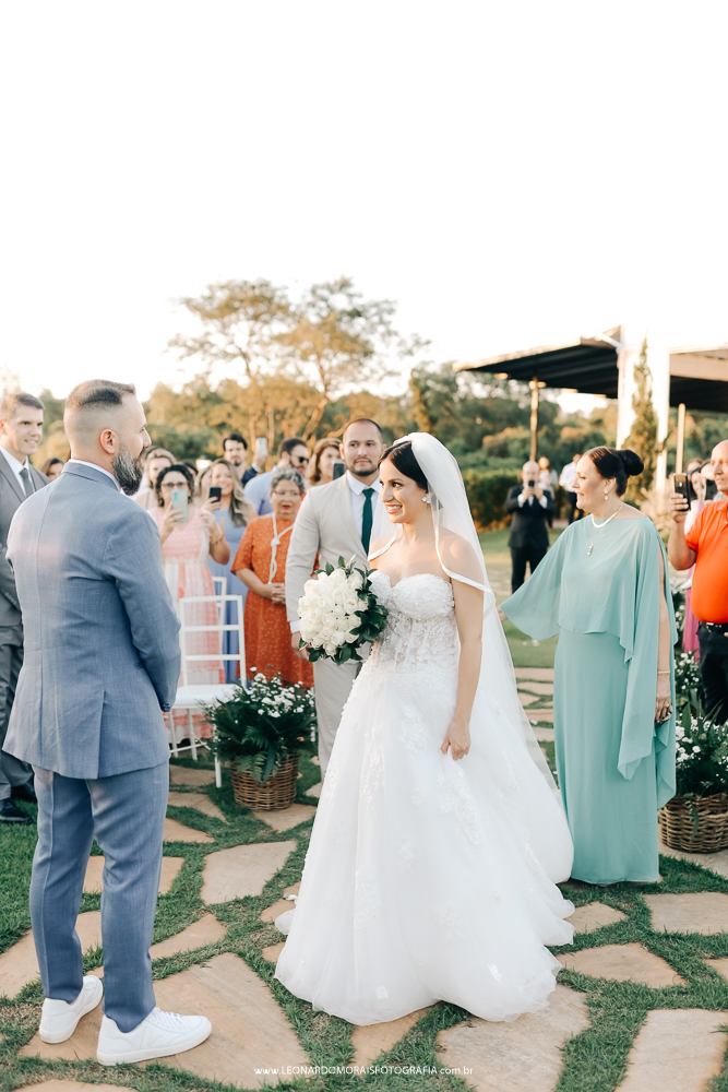 entrada-da-noiva-casamento-classico