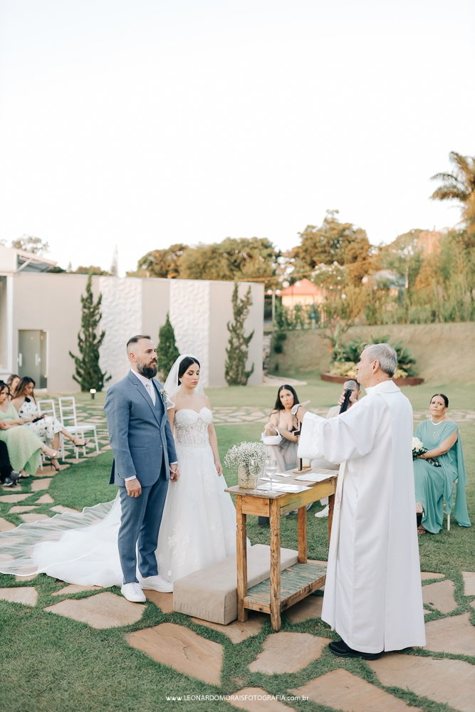 cerimonia-de-casamento-ao-ar-livre-casamento-classico