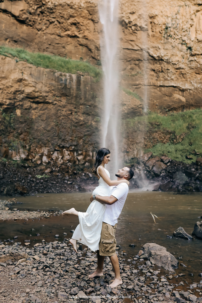 ensaio-prewedding-cachoeira-do-saltao