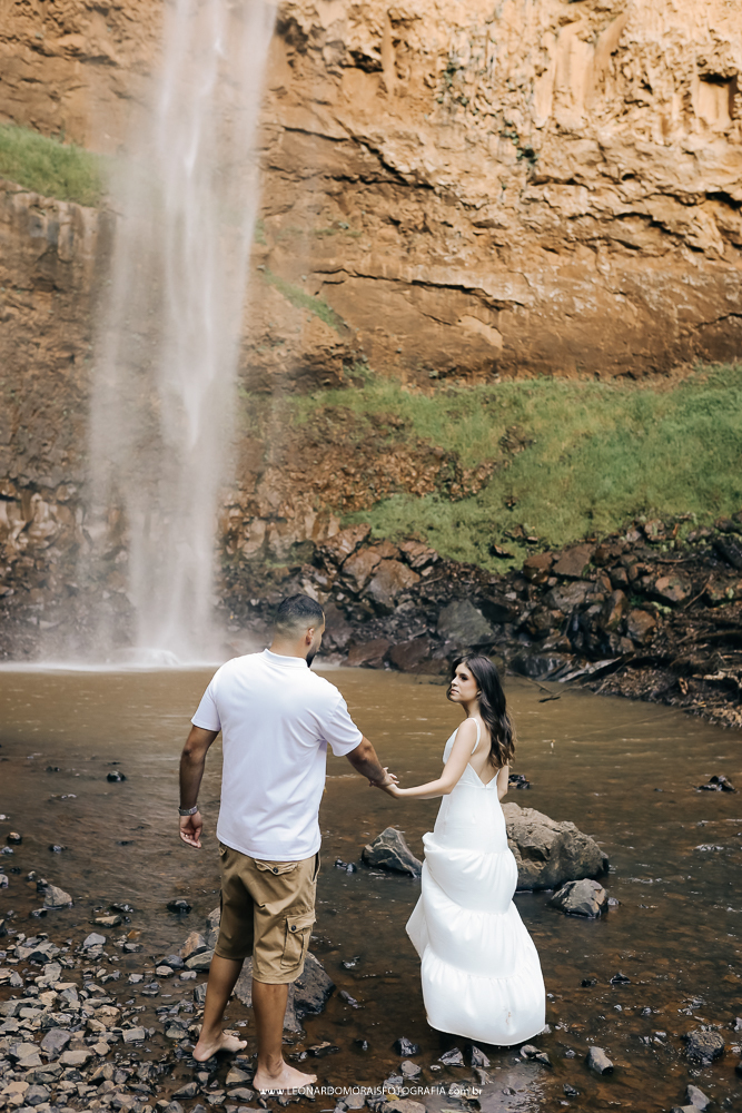 ensaio-prewedding-cachoeira-do-saltao