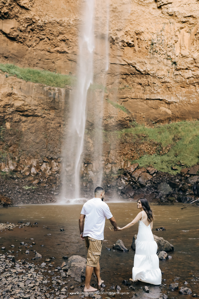 ensaio-prewedding-cachoeira-do-saltao