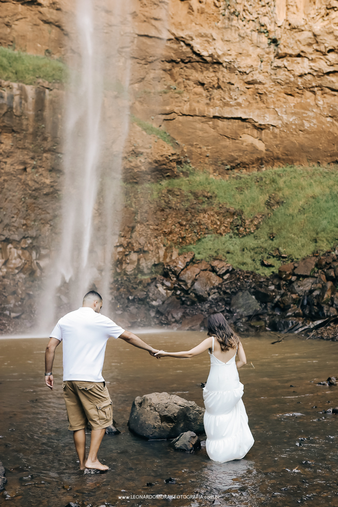 ensaio-prewedding-cachoeira-do-saltao