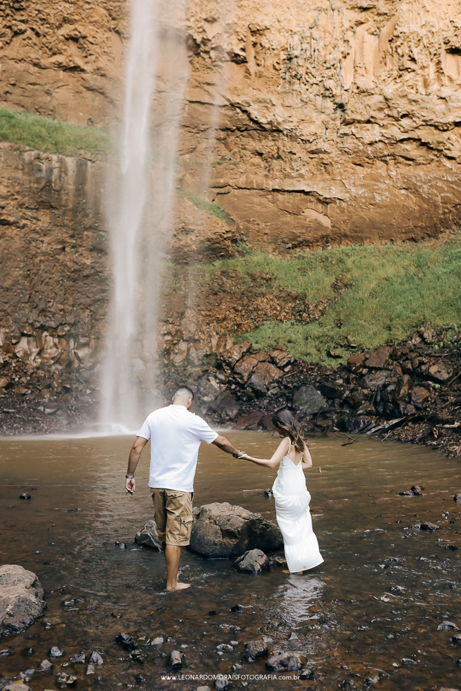 ensaio-prewedding-cachoeira-do-saltao