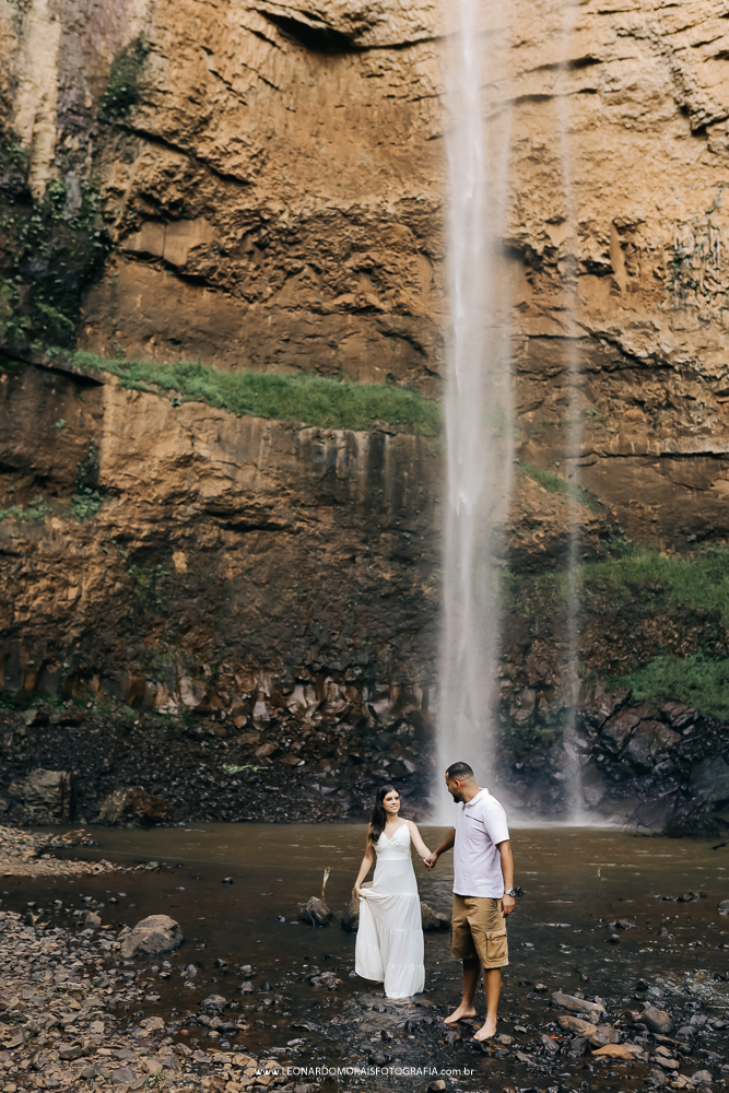 ensaio-prewedding-cachoeira-do-saltao