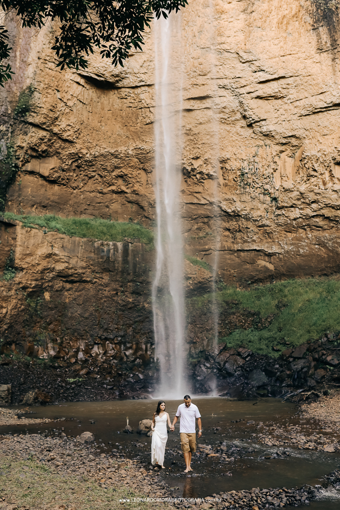 ensaio-prewedding-cachoeira-do-saltao