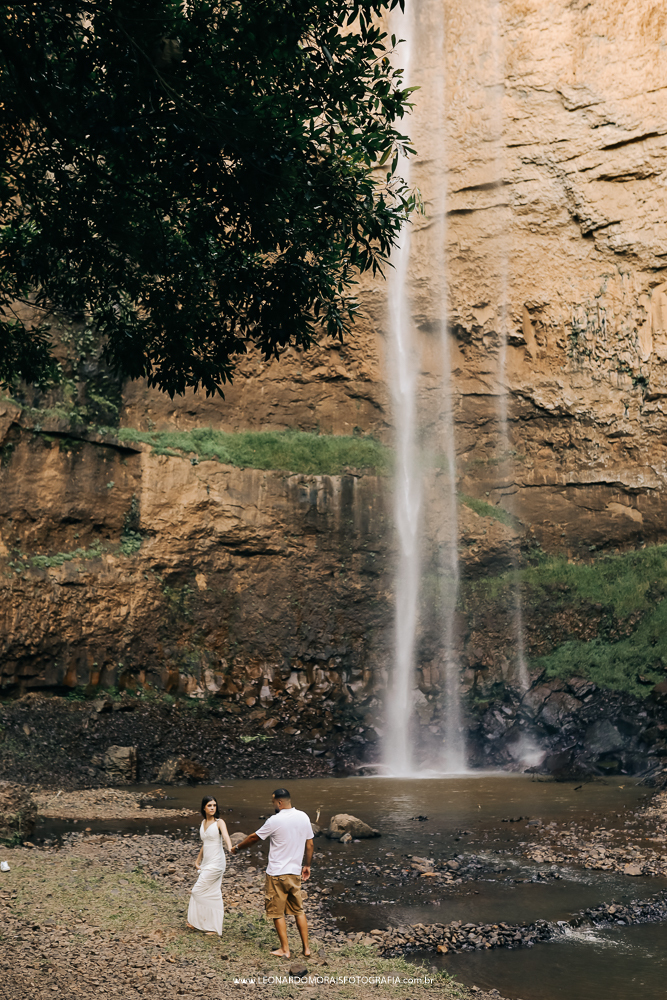 ensaio-prewedding-cachoeira-do-saltao