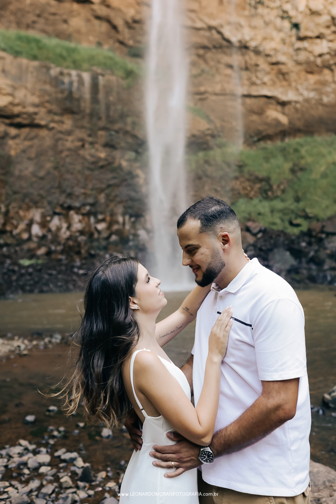 ensaio-prewedding-cachoeira-do-saltao