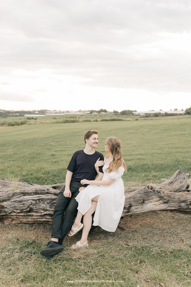 ensaio-prewedding-holambra-campo-por-do-sol
