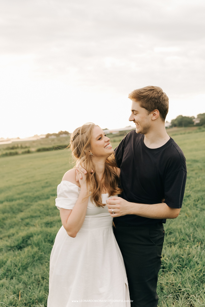 ensaio-prewedding-holambra-campo-por-do-sol
