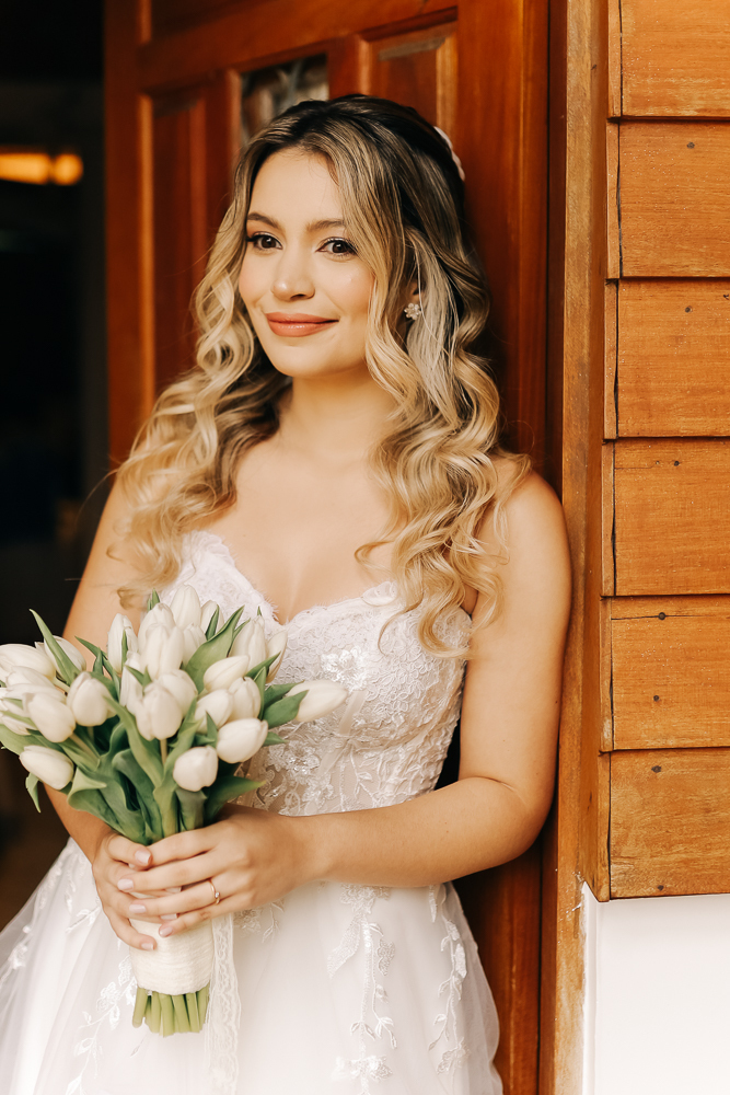 noiva-casamento-classico-buque-vestido-de-noiva