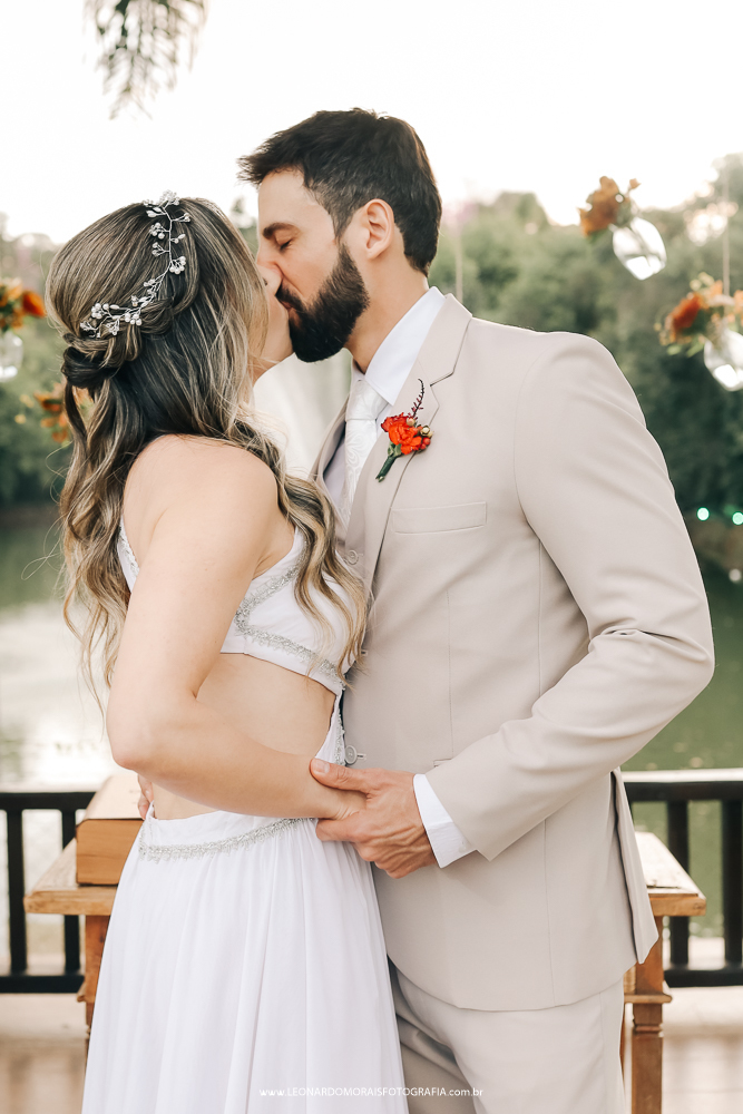 beijo-casamento