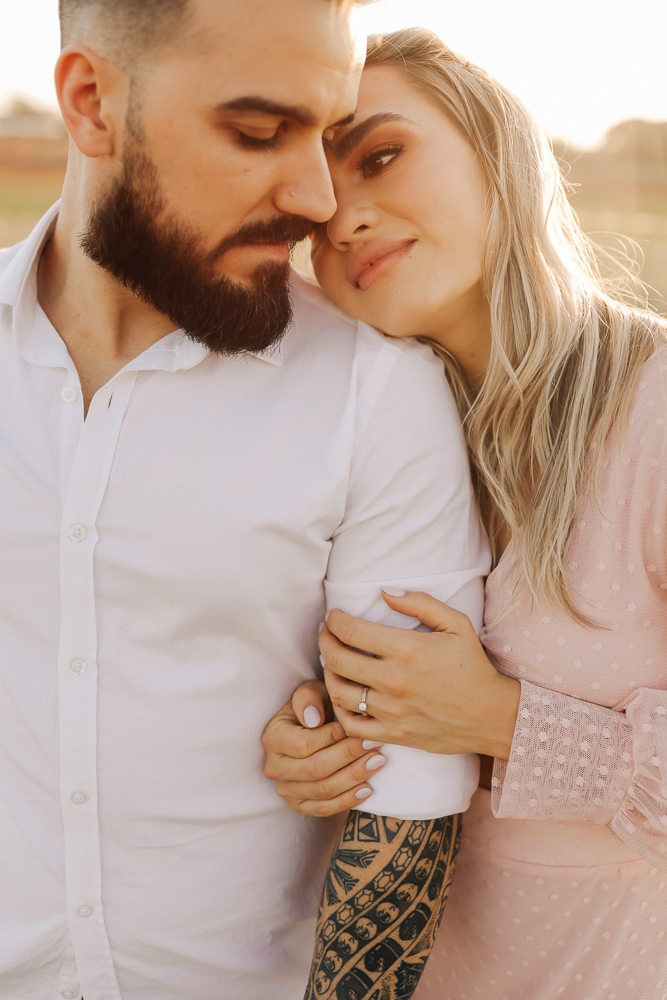 ensaio-prewedding-campo-holambra-por-do-sol