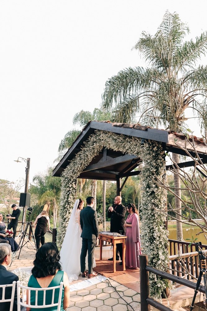 noiva-carro-classico-entrada