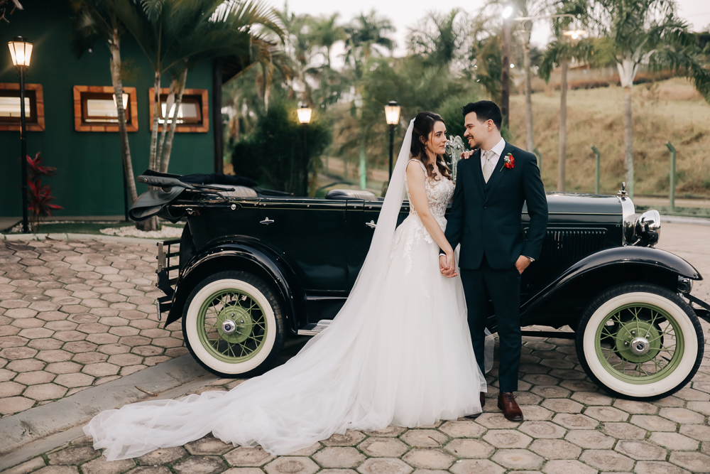 ensaio-casal-carro-classico