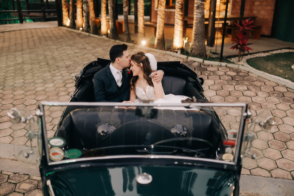 ensaio-casal-carro-classico