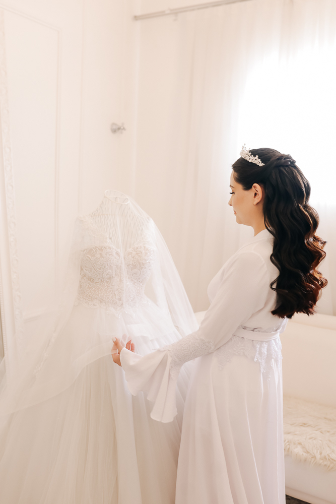 NOIVA-MAKINGOFF-SALAO