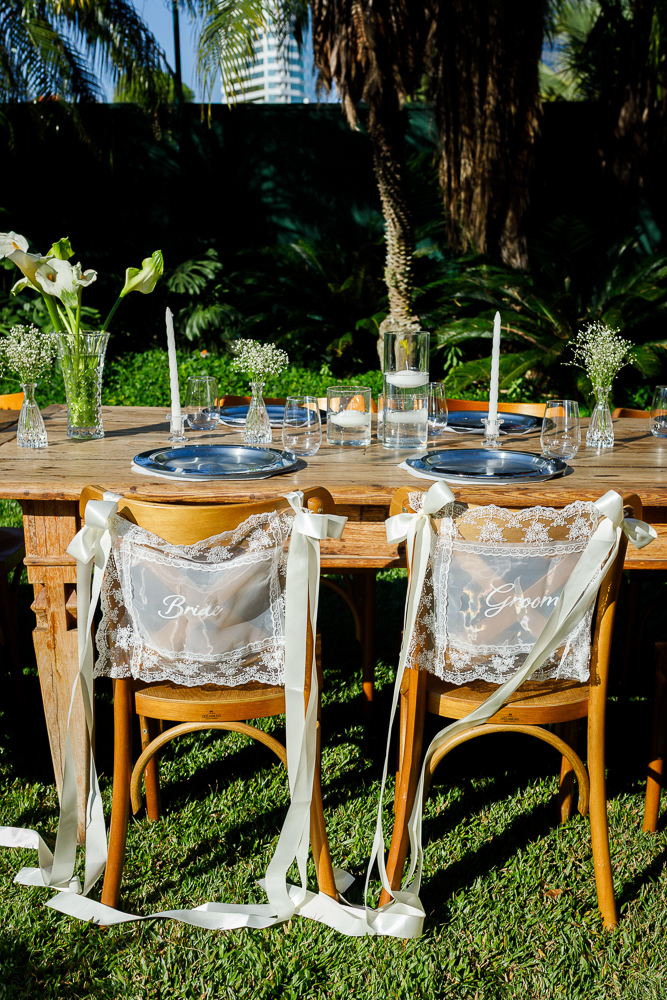decoração casamento intimista - cadeira noivos
