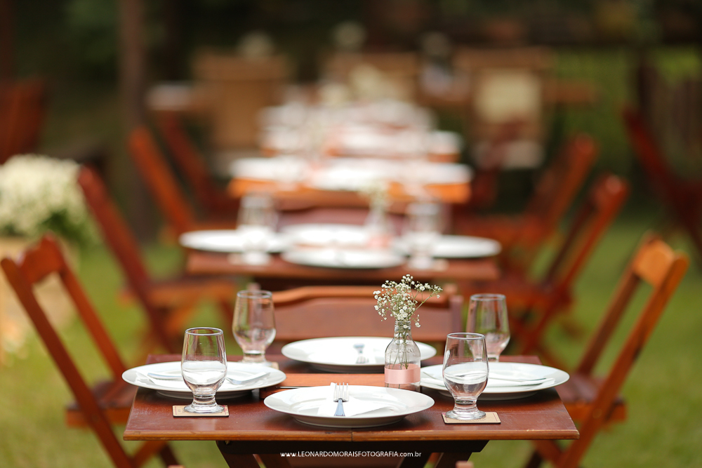 mesa-de-convidados-casamento-madeira