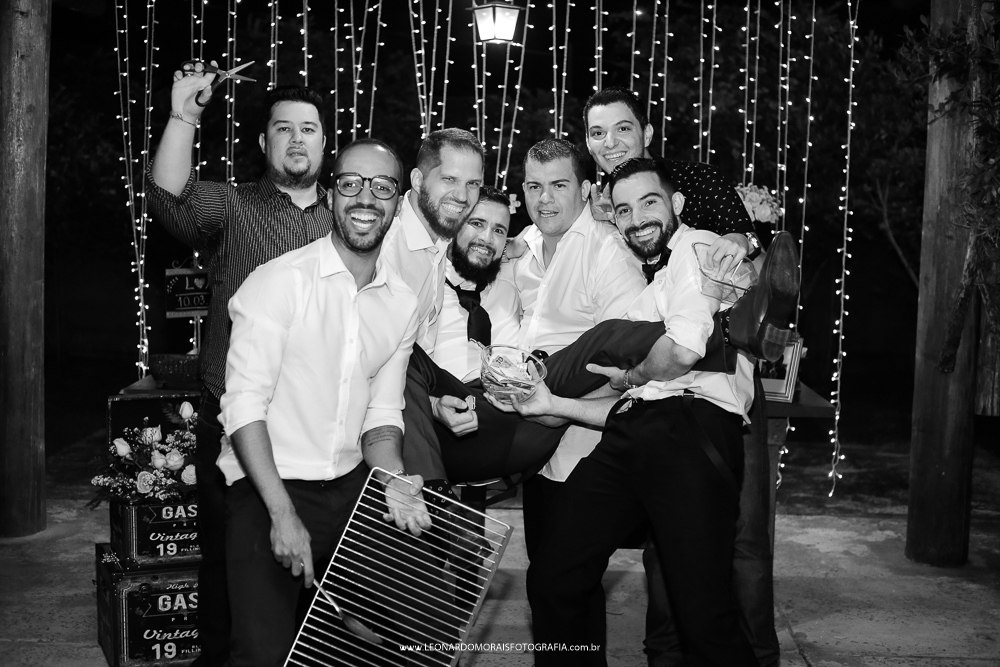 cortar-a-gravata-no-casamento