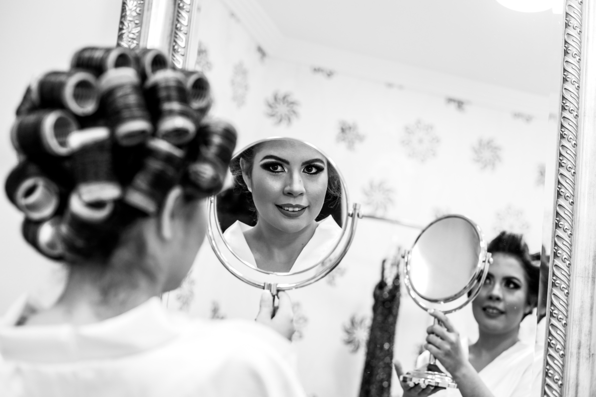 making off da noiva - noiva no salão - maquiagem da noiva