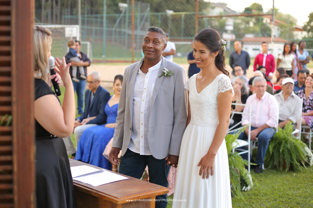 casamento vinhedo ao ar livre - cerimonia de dia