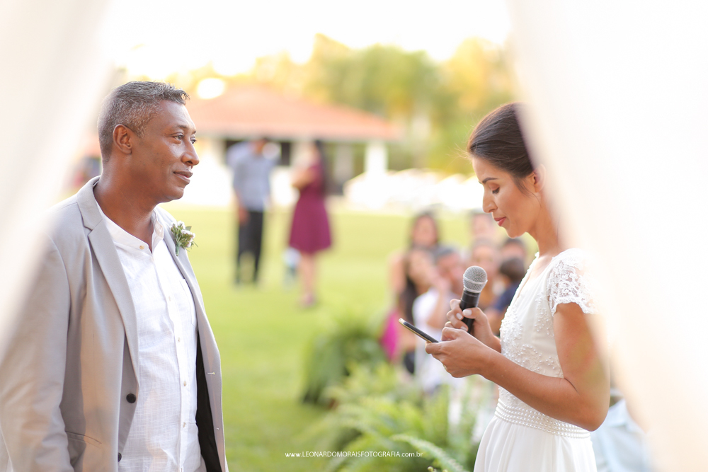 casamento vinhedo ao ar livre - cerimonia de dia