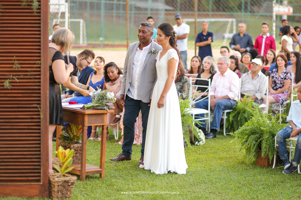 casamento vinhedo ao ar livre - cerimonia de dia