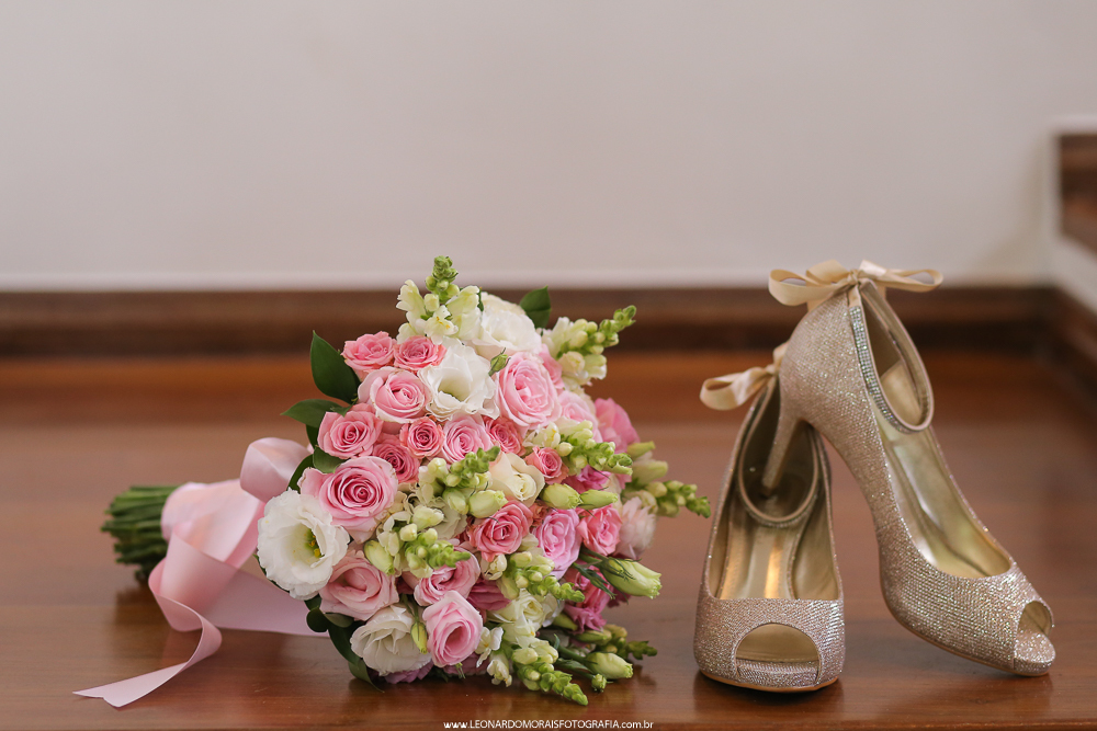 SAPATO DA NOIVA - TERÇO DA NOIVA - MAKING OFF DA NOIVA - BUQUE DA NOIVA