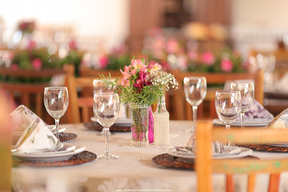 mesa dos noivos - decoração de mesa - decoração de casamento - casamento de dia - casamento itatiba