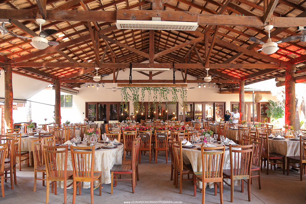 mesa dos noivos - decoração de mesa - decoração de casamento - casamento de dia - casamento itatiba