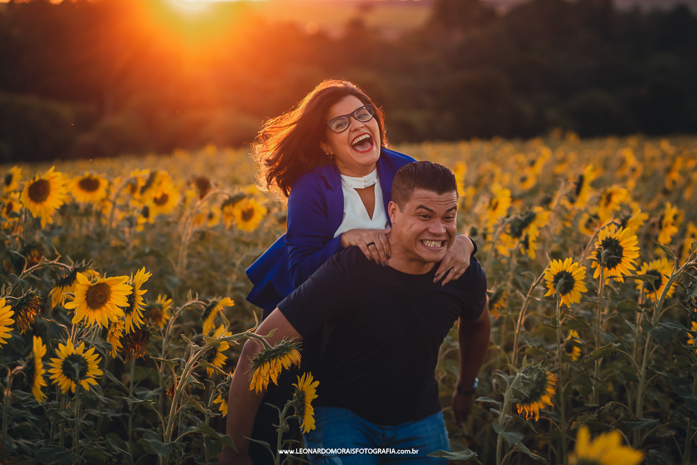 pre wedding girassol sumare - cassia e denis - foto por do sol