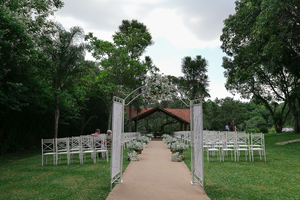 foto-casamento-ao-ar-livre