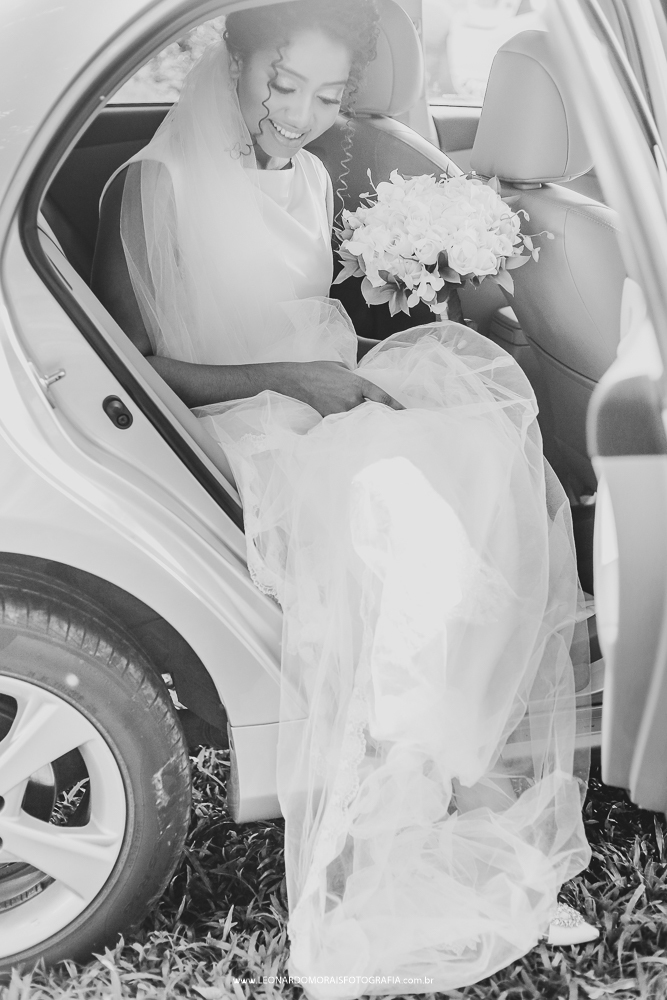 NOIVA NO CARRO