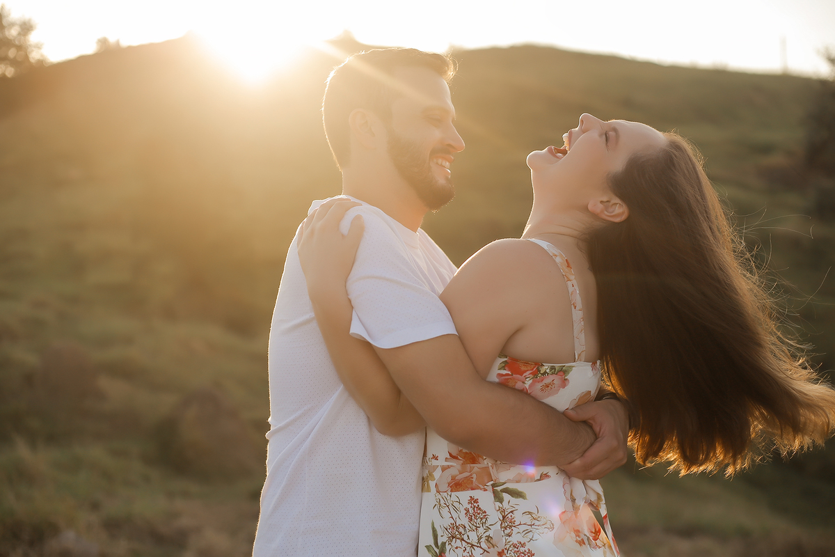pre wedding-morro do capuava - casal - ensaio luz natural - ensaio casal