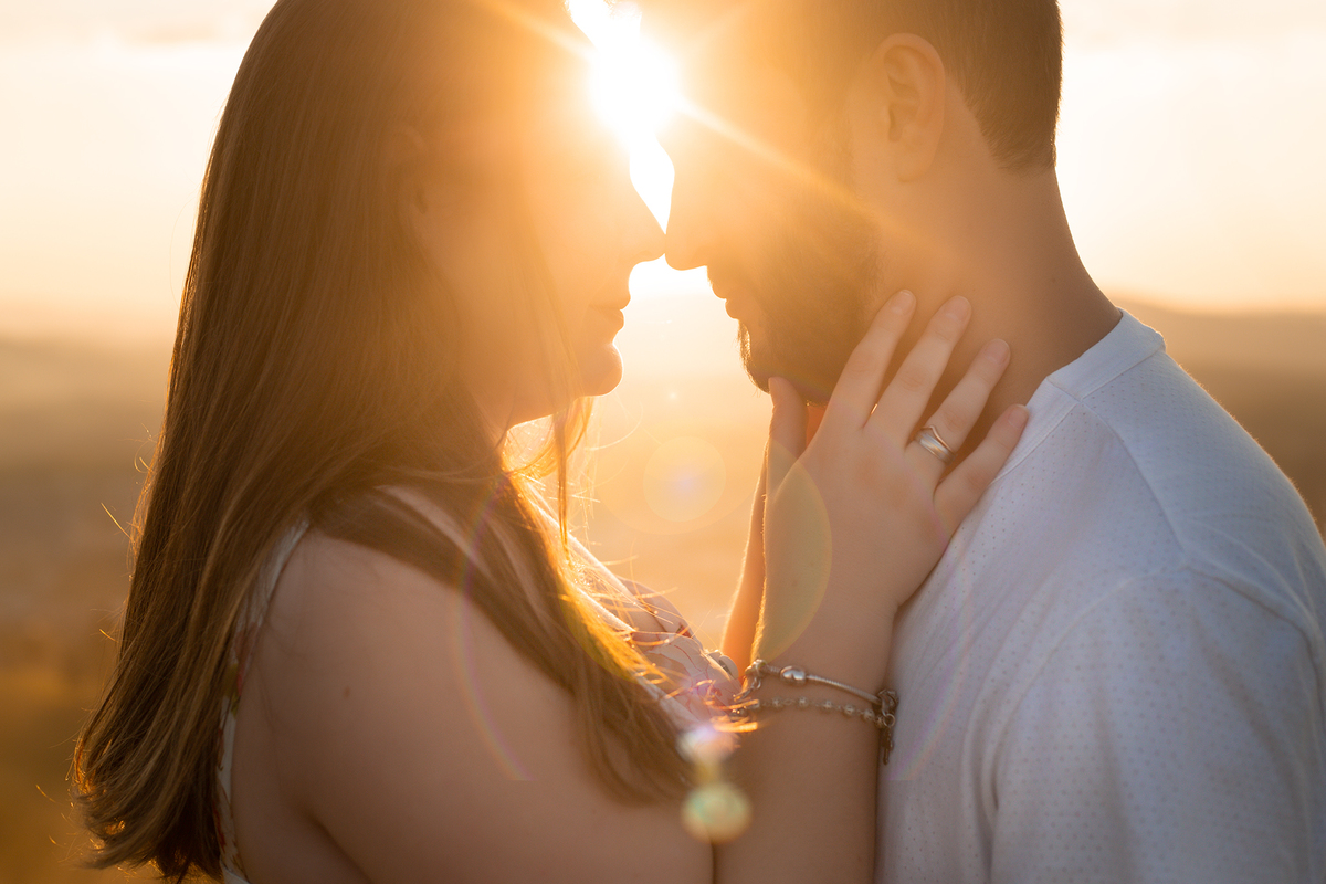 pre wedding-morro do capuava - casal - ensaio luz natural - ensaio casal