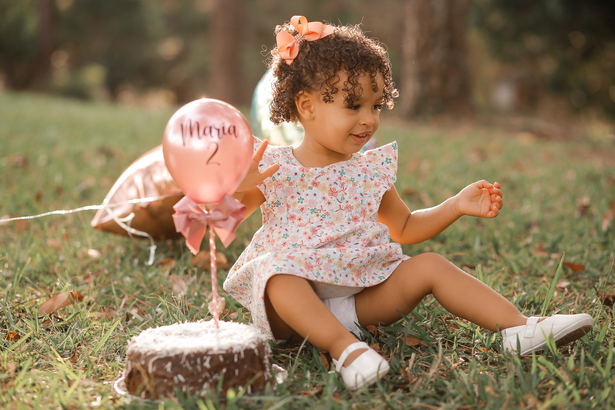 ensaio externo de familia em vinhedo