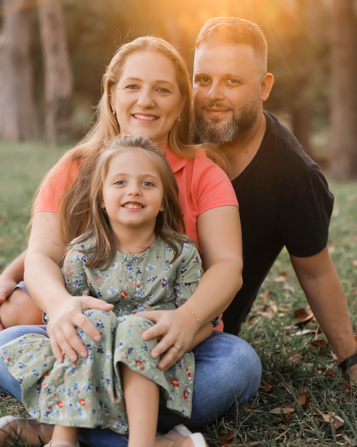 ensaio externo de familia em vinhedo