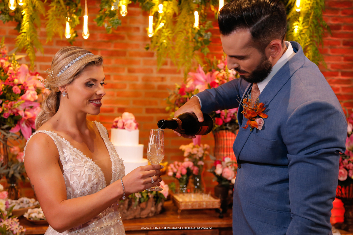 foto-casamento-mesa-do-bolo-brinde