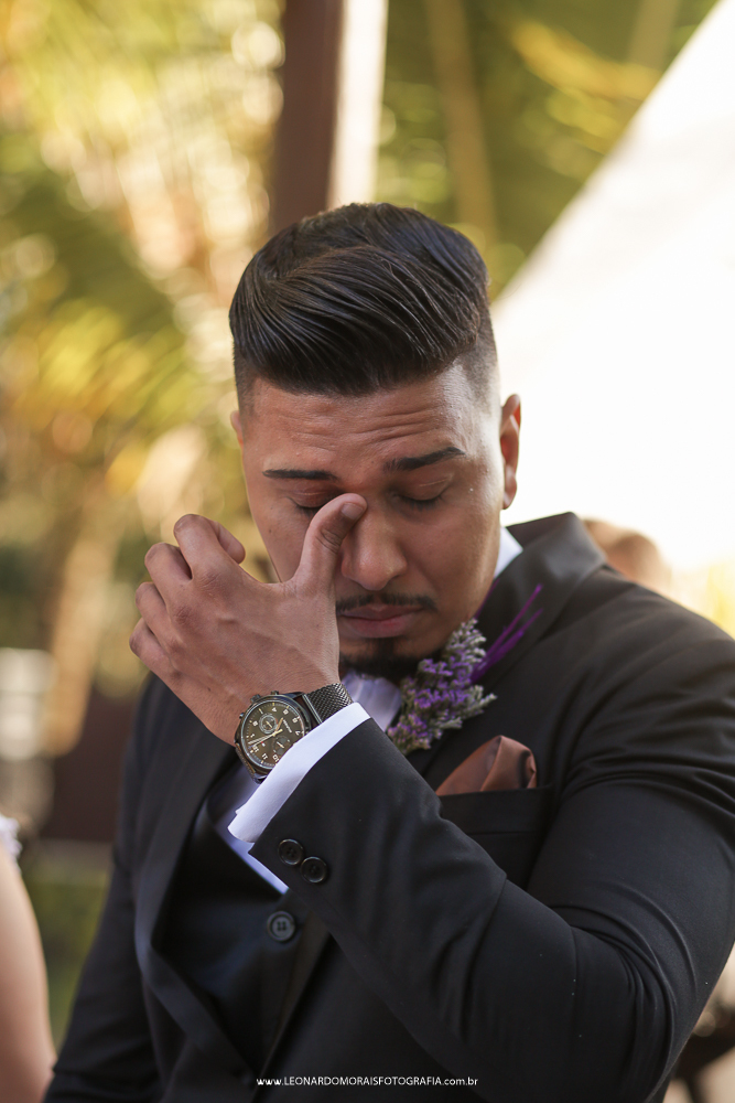 noivo-emocionado-casamento-foto