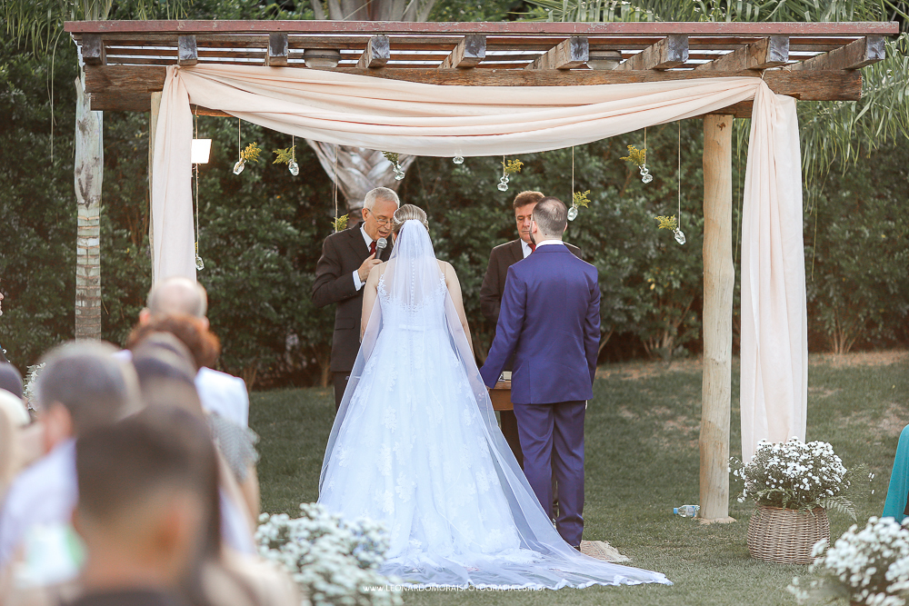 cerimonia-ao-ar-livre-vila-bella-eventos