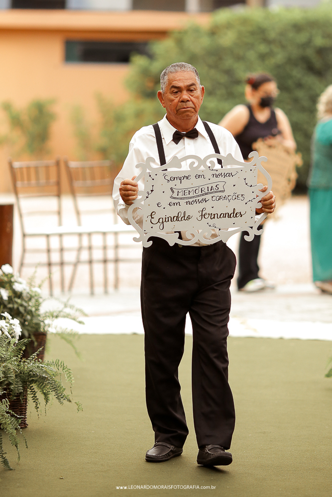 entrada-placas-casamento-kratos-vinhedo