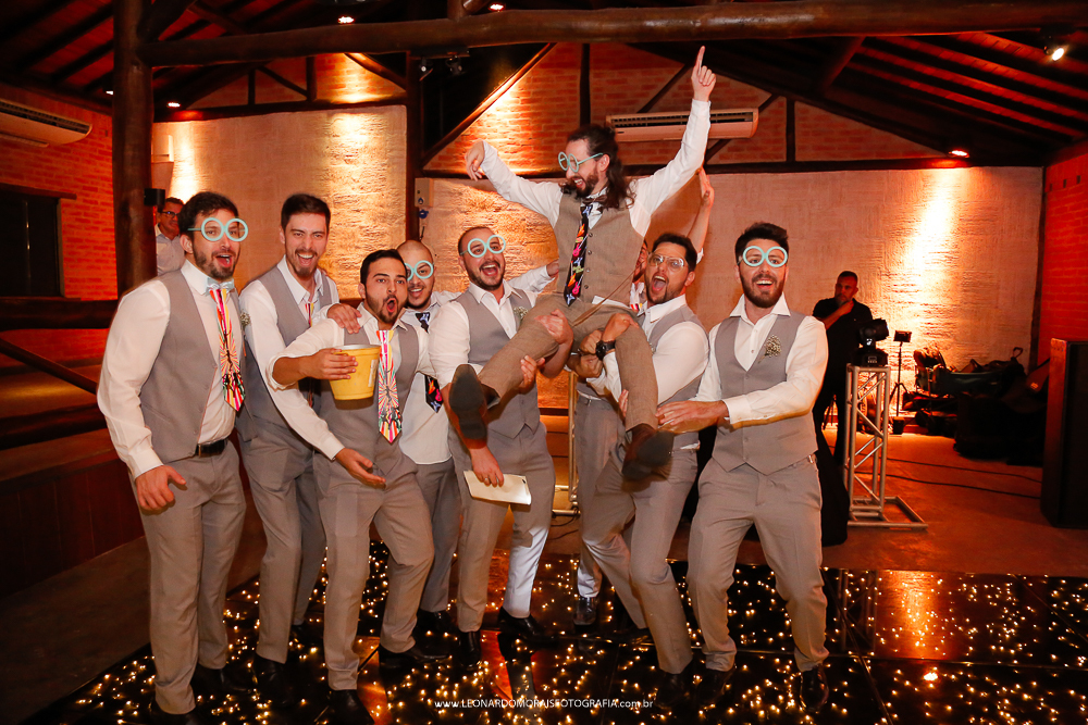 padrinhos-kratos-festa-gravata