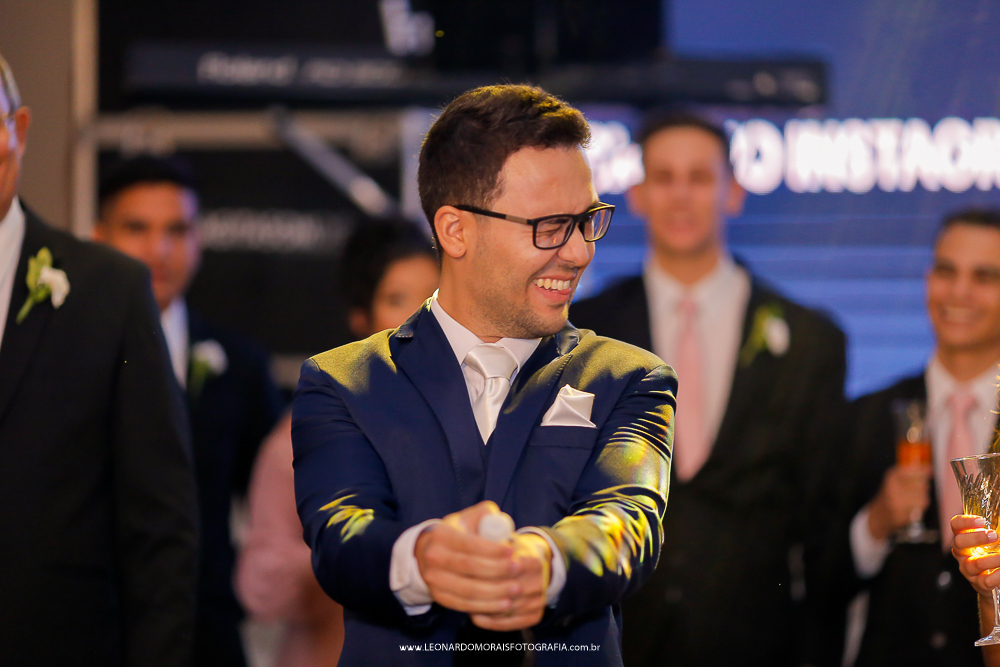 festa-casamento-brinde