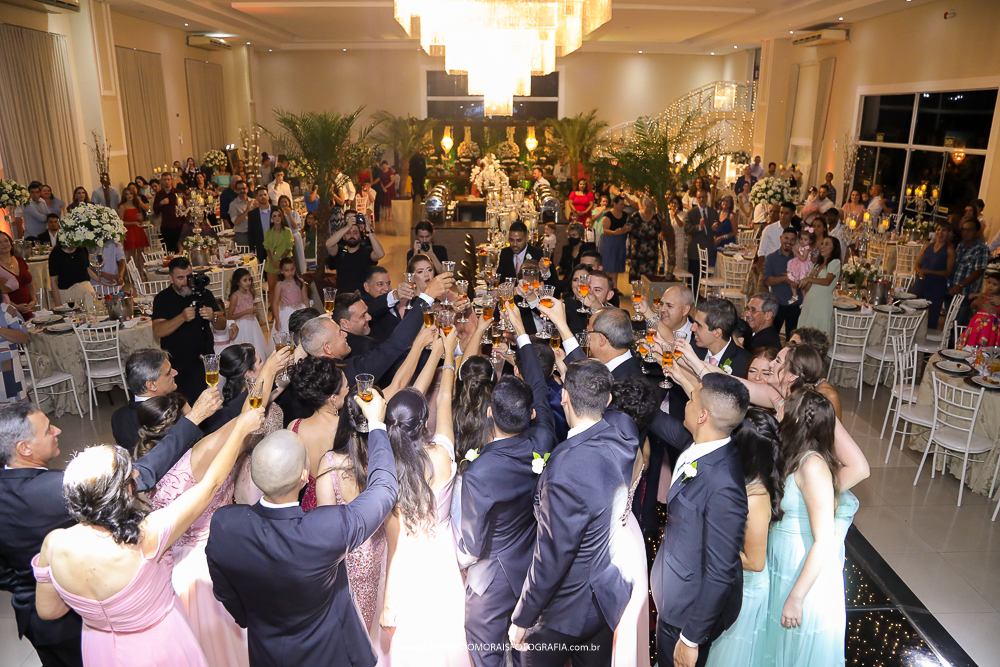festa-casamento-brinde