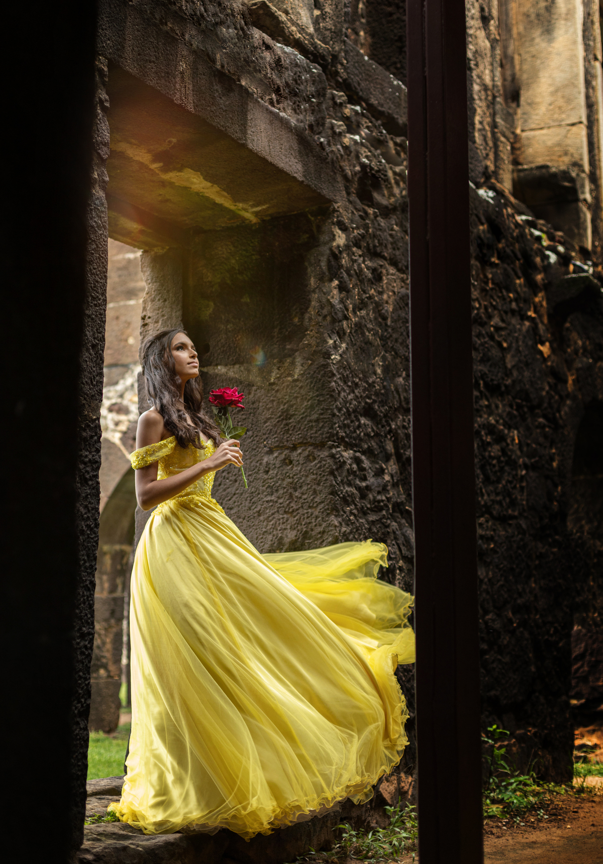 a bela da fera em ensaio fotografico de 15 anos 